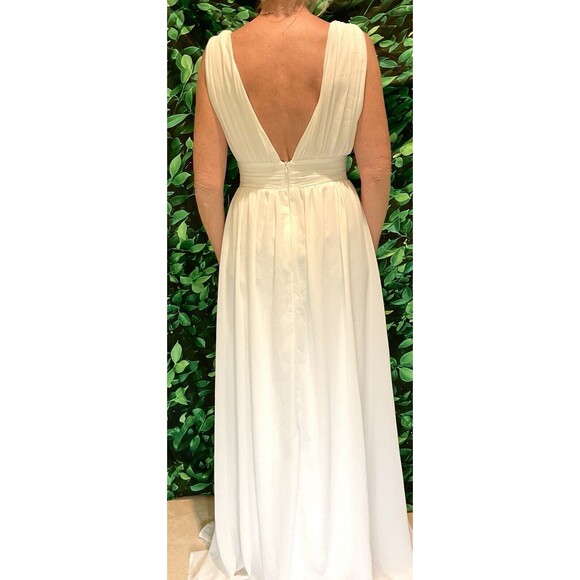 👰♀️ NWT Lulu’s White Chiffon Maxi Dress – Deep V-Neck, Side Slit – Size S - Picture 7 of 7